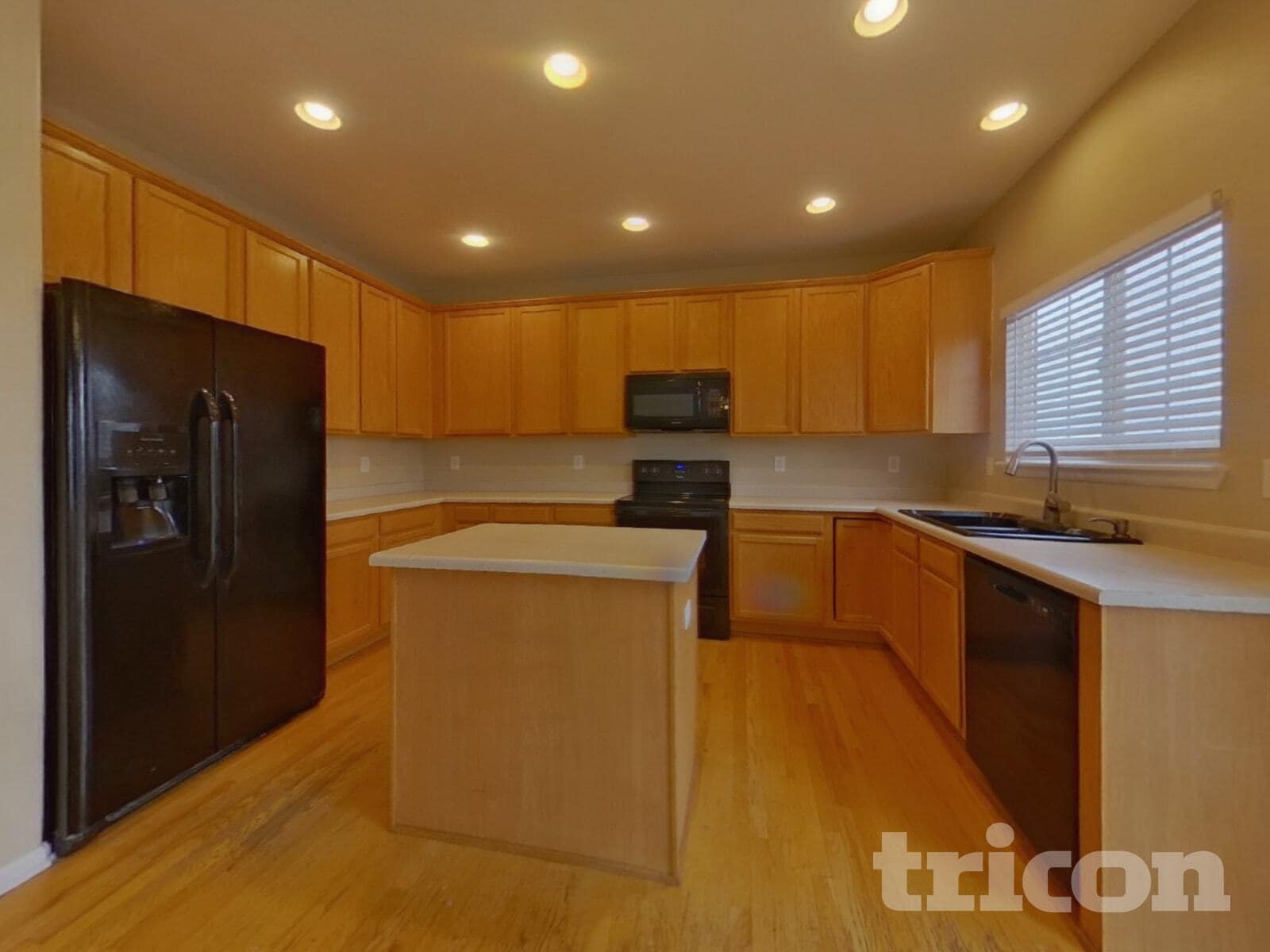 Building Photo - 10444 S Ketchwood Ct