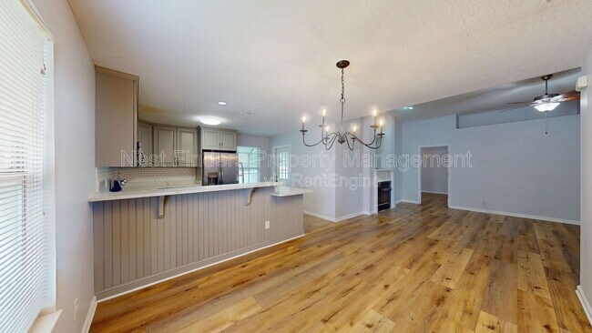 Primary Photo - 13290 Pacemaker Dr