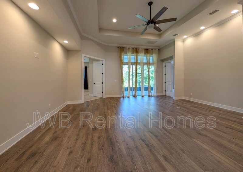 Building Photo - 141 Topside Dr.