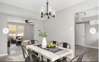 Building Photo - 9234 Woodcreek Ct