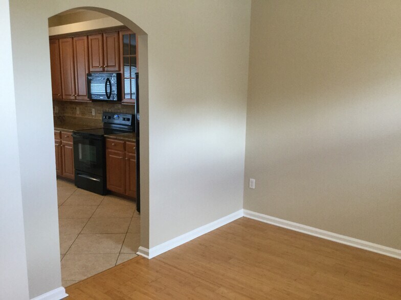 Building Photo - 11540 Jerry Adams Dr