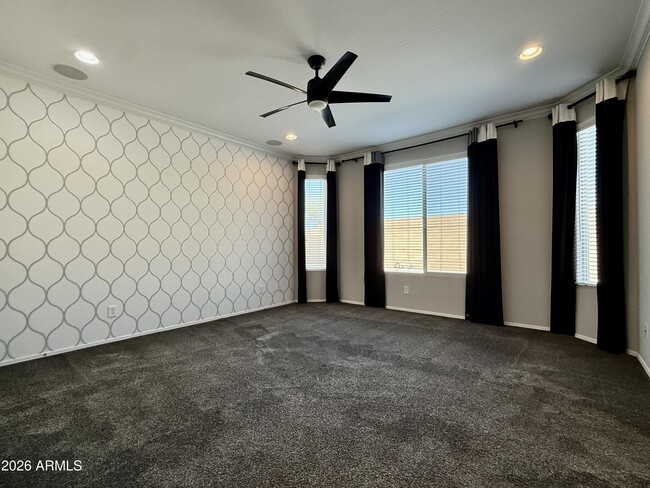 Building Photo - 9464 W Fallen Leaf Ln