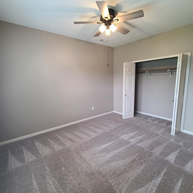 Building Photo - 3537 Westport Dr