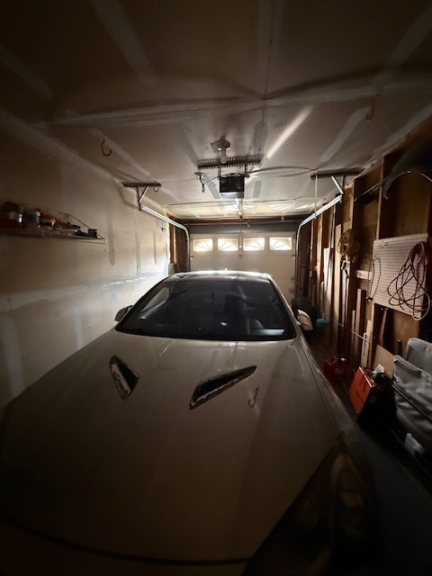 Building Photo - 570 Malibu Dr SE