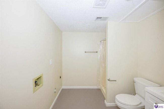 Building Photo - 413 Ridgecrest Rd