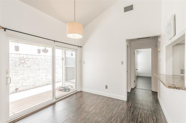 Building Photo - 2916 Pegasus Dr