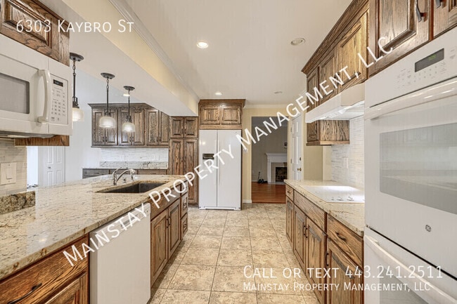 Building Photo - 6303 Kaybro St