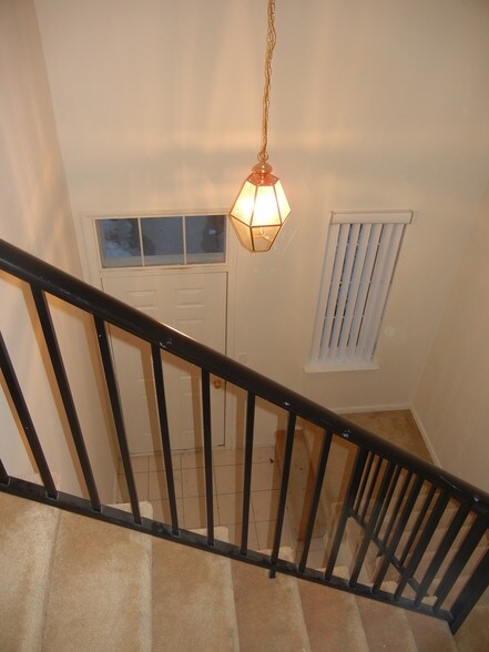 Building Photo - 16803 Dover Dr