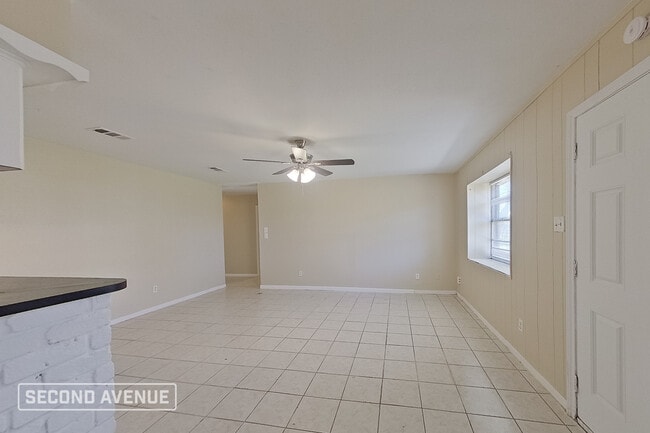 Building Photo - 6710 Maczali Dr