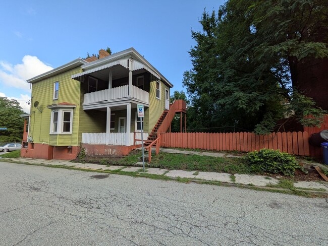 Building Photo - 3620 Grenada St