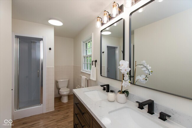 Building Photo - 6838 Johnson Rd