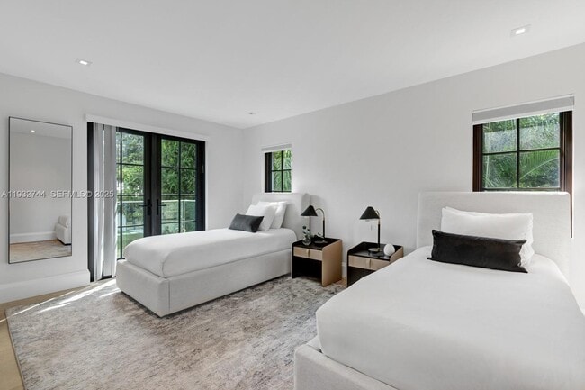 Building Photo - 115 Ocean Blvd