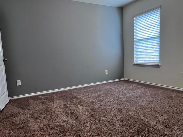 Building Photo - 950 Decker Dr