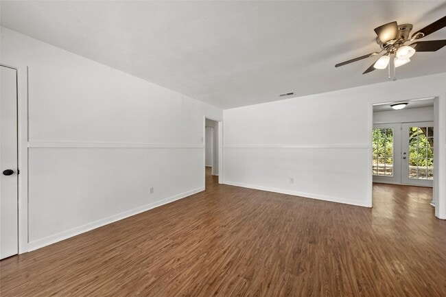 Building Photo - 3812 Acree St