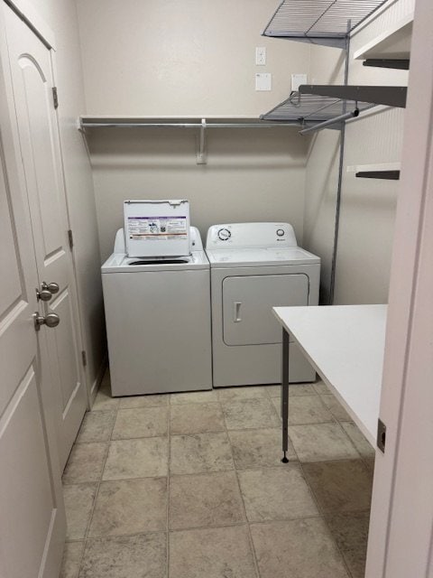 Building Photo - 608 Jordan Ridge Boulevard