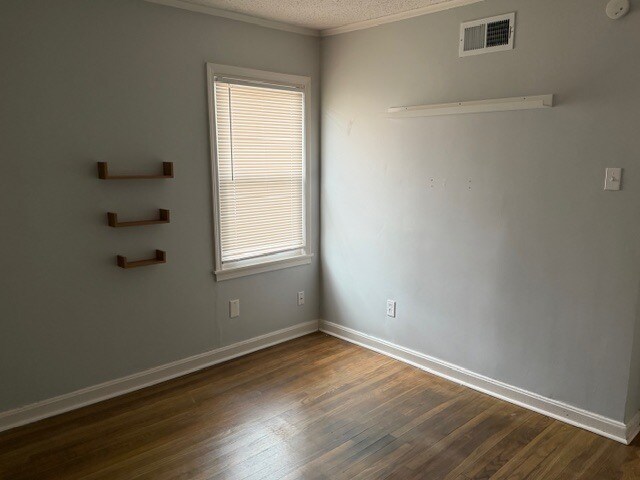 Building Photo - 1159 Echles St