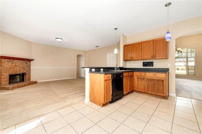 Building Photo - 7818 Country Run Pkwy