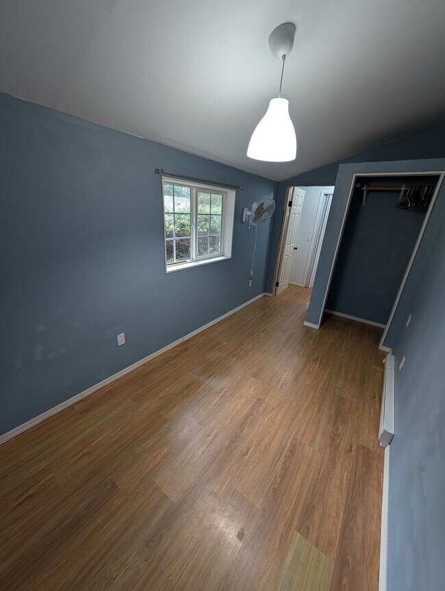 Building Photo - Livestock & Spring Garden Ready! 3 Bedroom Home for Rent in Port Orchard