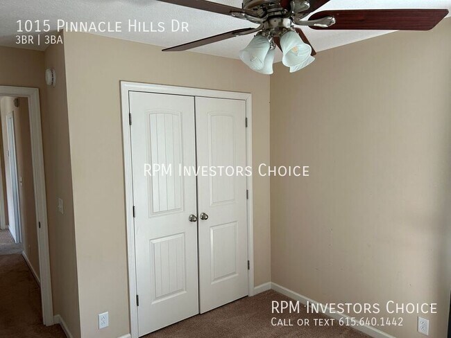 Building Photo - 1015 Pinnacle Hills Drive