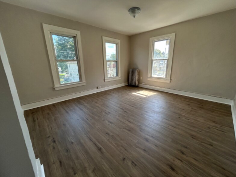 Building Photo - 1765 McDonough Ave