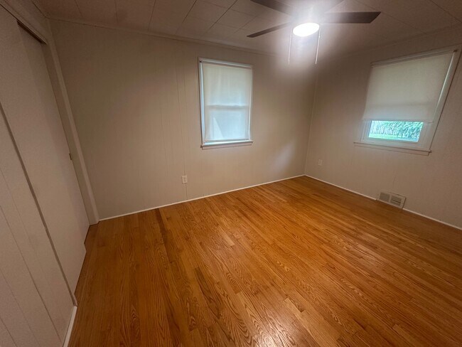 Building Photo - 17314 Cloverleaf Rd