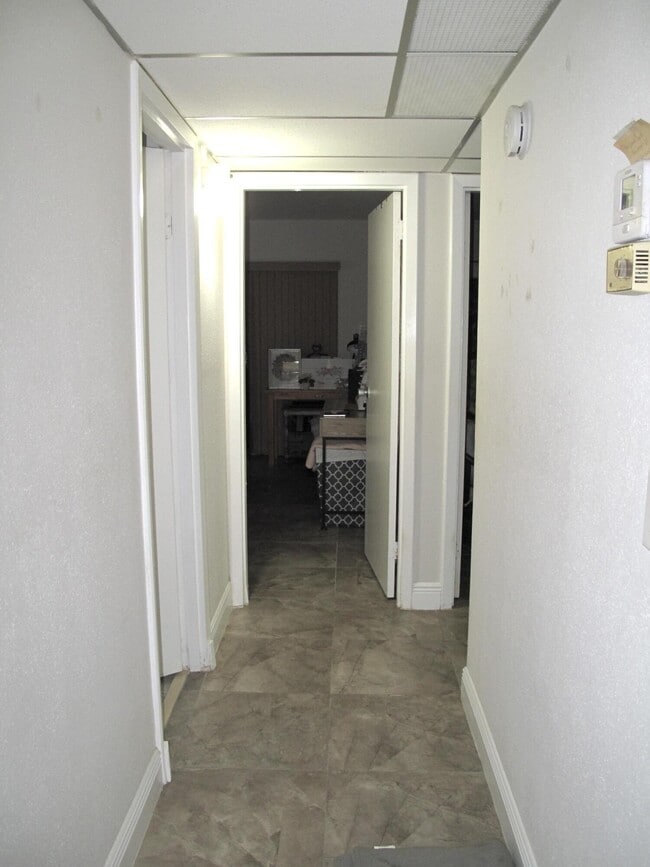 Building Photo - 376 Flanders Dr
