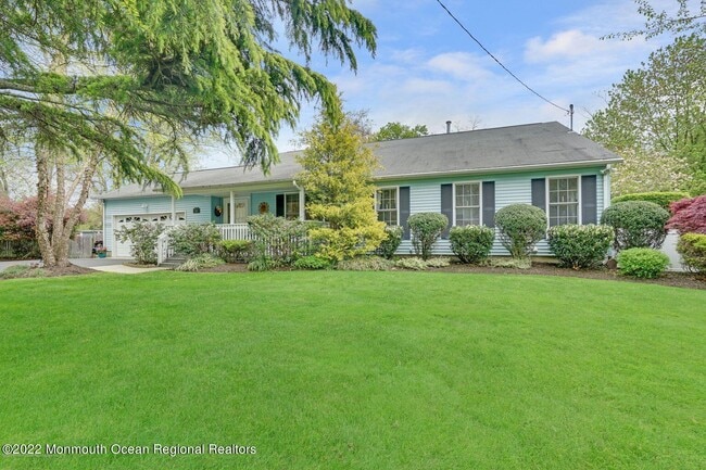 Primary Photo - 2060 New Bedford Rd