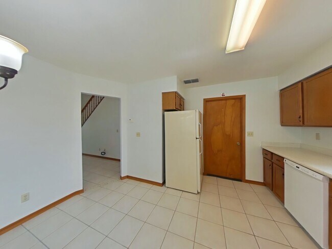 Building Photo - 1423 Disston Ave
