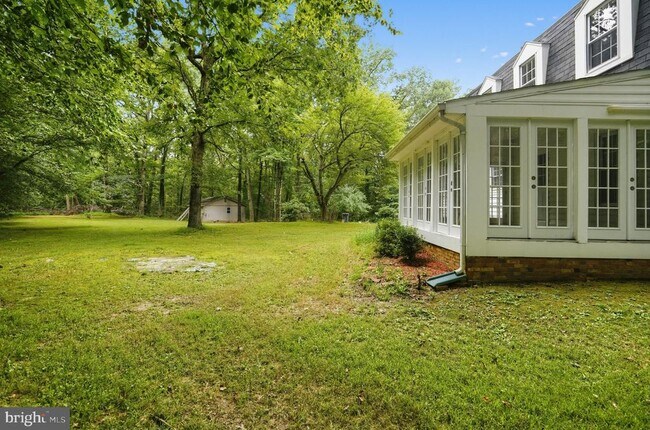 Building Photo - 6401 Wolf Run Hunt Ct