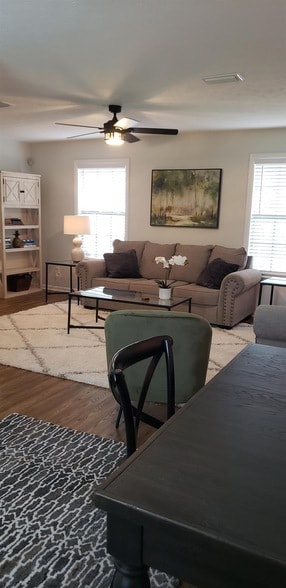 Building Photo - 224 Timberlane Rd