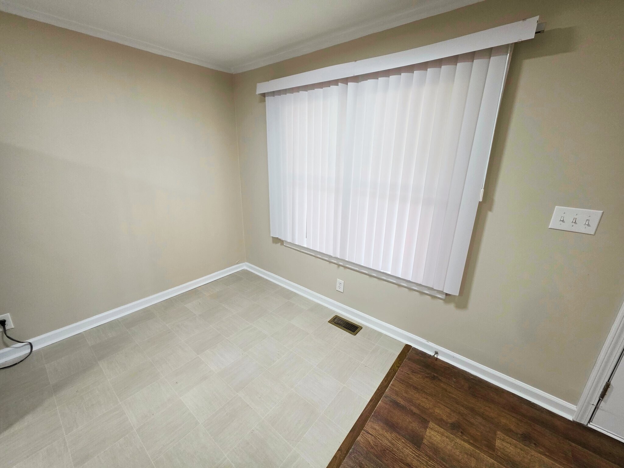 Building Photo - 104 Archdale Dr
