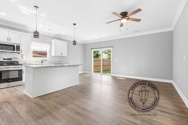 Building Photo - Charming 3-Bed Haven with 2.5 Baths in the Heart of Hampton!