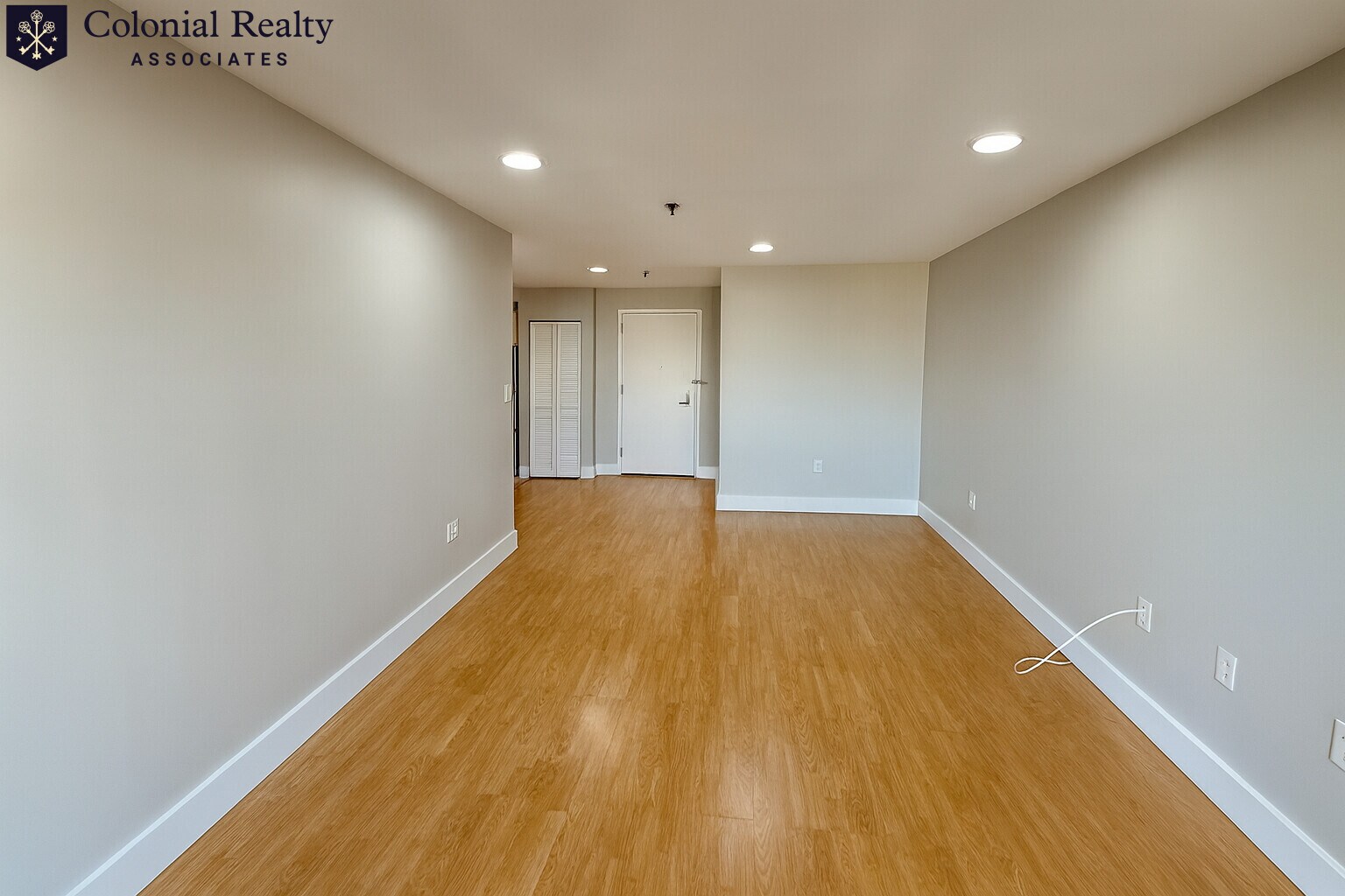Building Photo - 15 N Beacon St