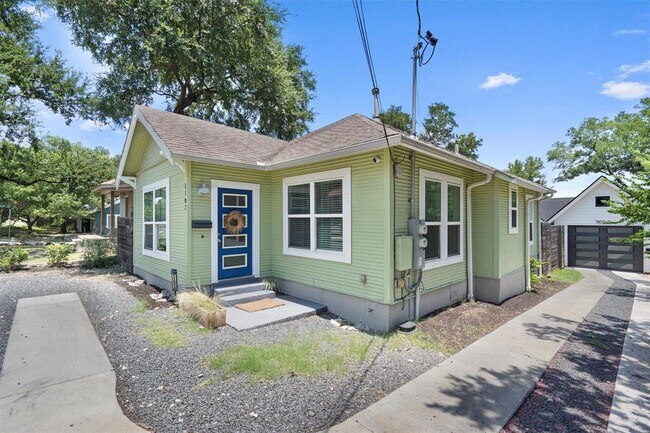 Building Photo - 1102 Woodland Ave