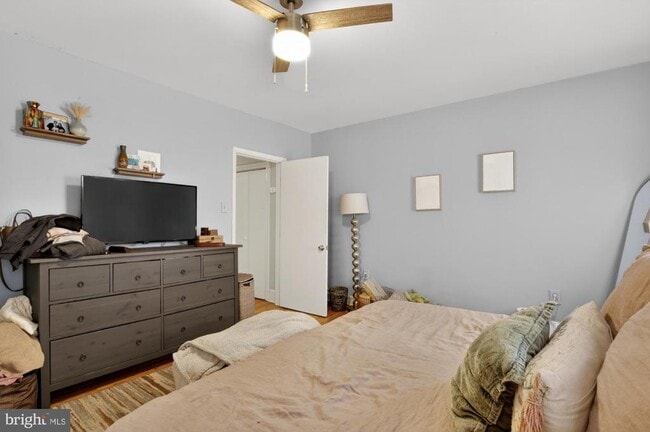 Building Photo - 2127 Kater St