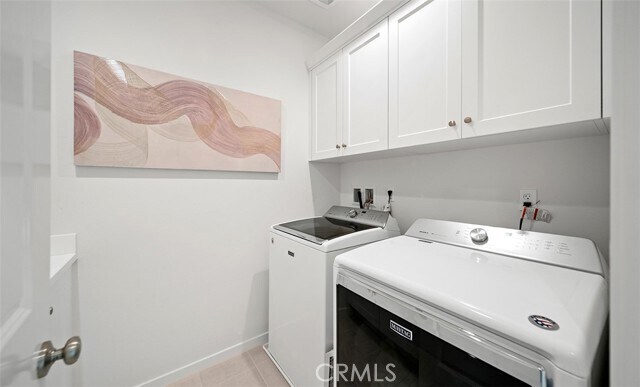 Building Photo - 106 Sunnyside