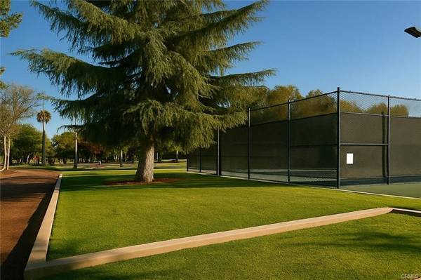 Plummer Park - 1314 N Vista St