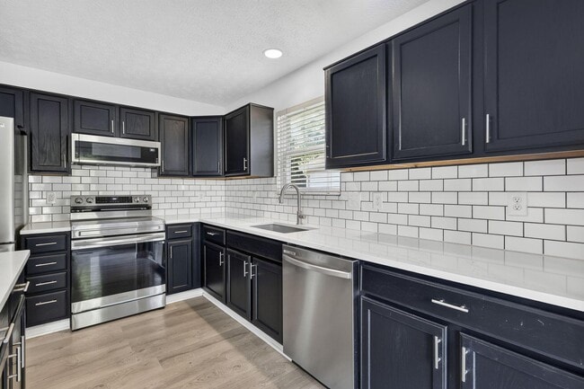 Building Photo - 9166 Windy Creek Dr