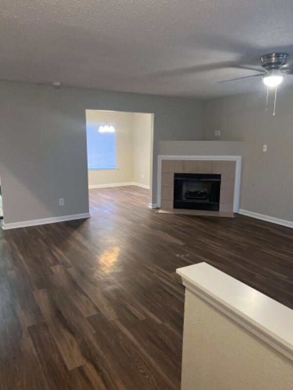 Building Photo - 8000 Marsha Woods Dr