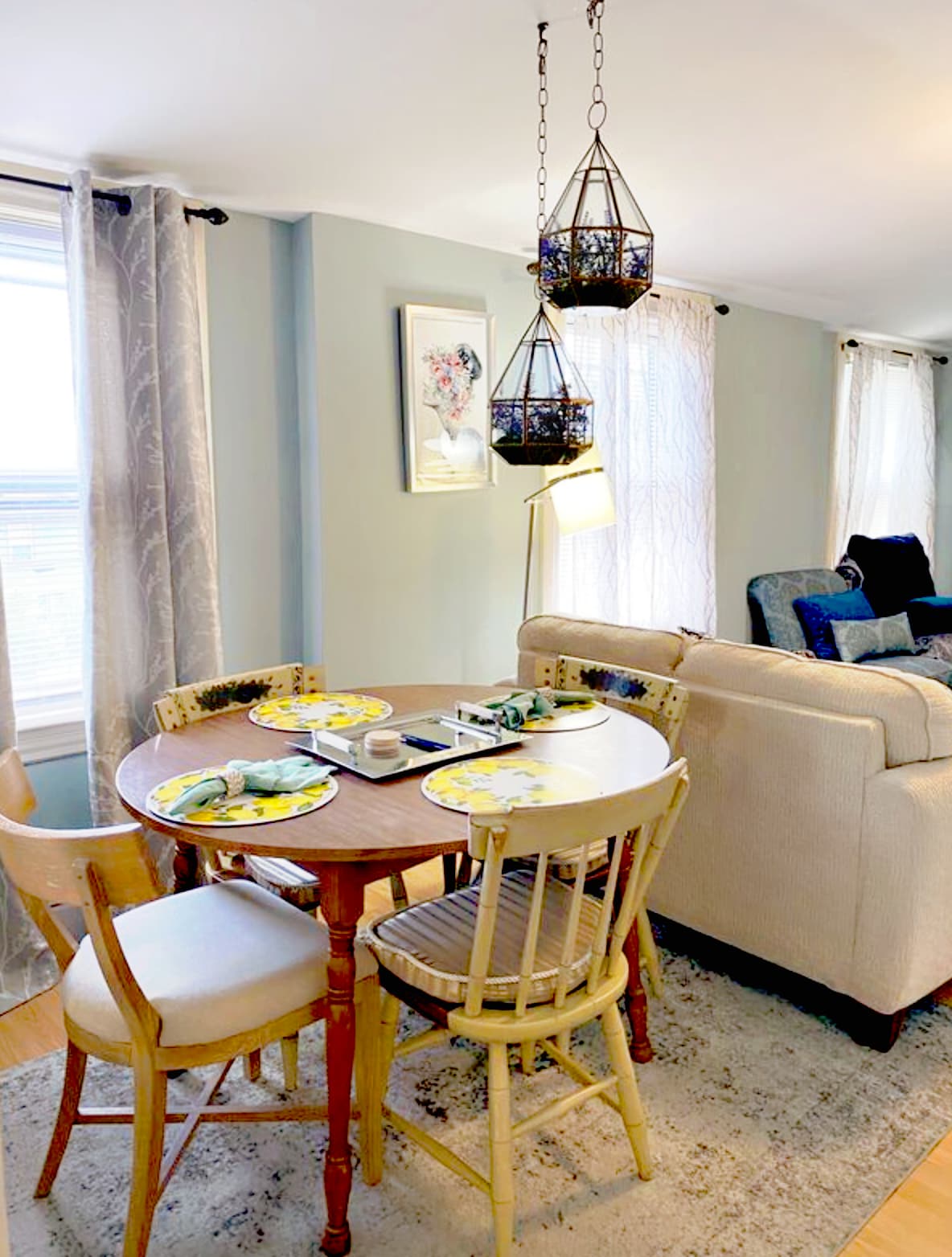 Building Photo - 619 Smith St