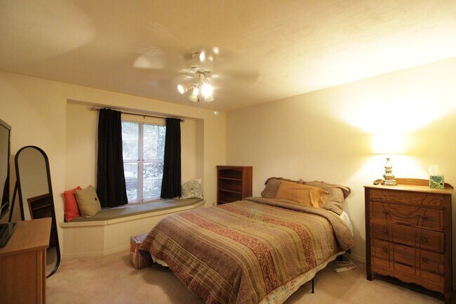 Building Photo - 12338 NW 9th Ln