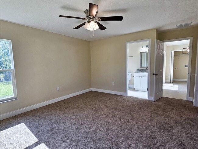 Building Photo - 6921 Central Ave