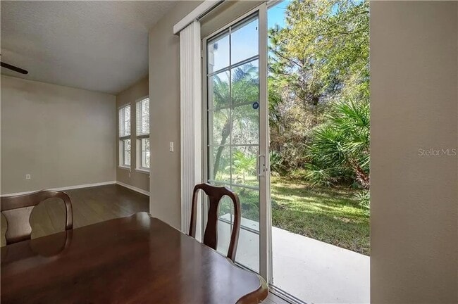 Building Photo - 6729 Eagle Feather Dr
