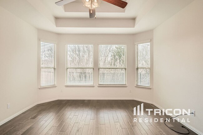 Building Photo - 5024 Kestrel Dr