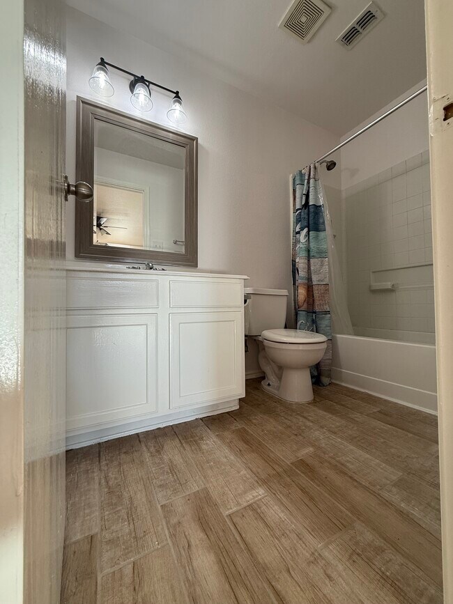 Building Photo - 8913 Quarry Ridge Trail