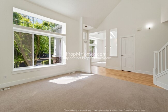 Building Photo - Spacious 5-Bedroom Oasis in the Heart of Five Oaks!