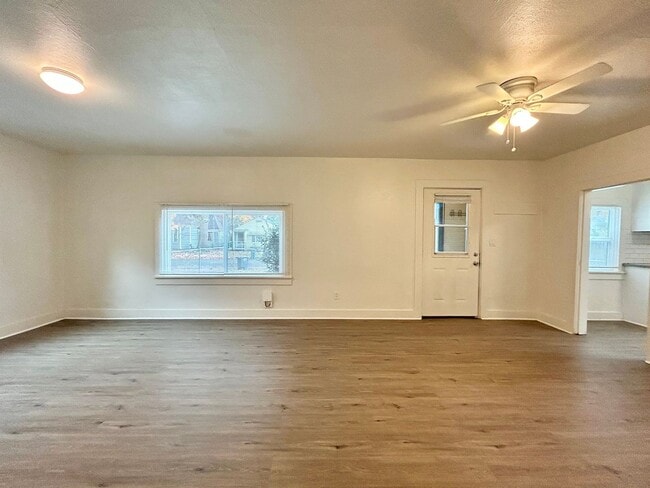 Building Photo - ne4th