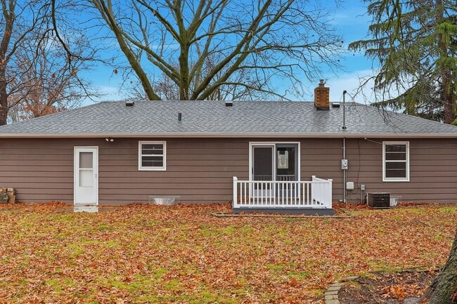 Building Photo - Kay Avenue