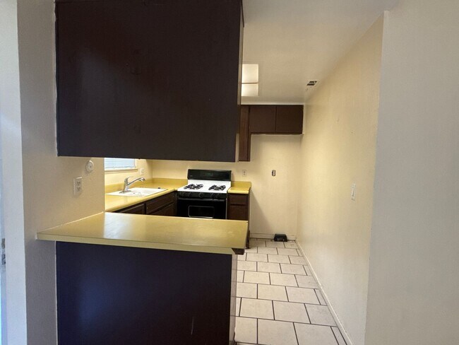 Building Photo - 7926-7928 Diana Marie Dr.
