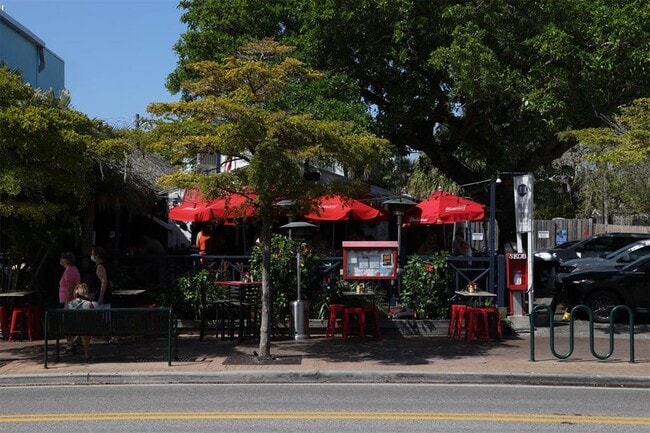 Building Photo - 8657 Palmer Park Cir